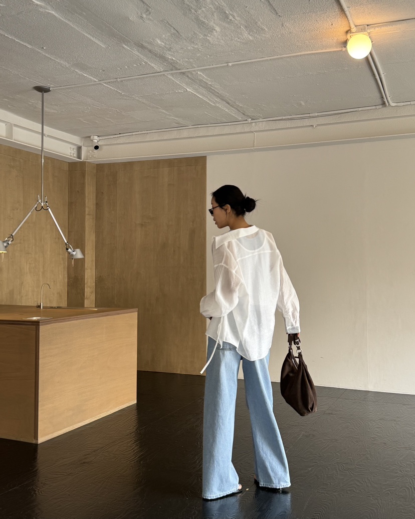 LIMLIMLIM韓國代購女裝新品熱賣時尚推薦職業26春夏襯衫蕾絲衫LIM LIM LIM襯衫/蕾絲衫