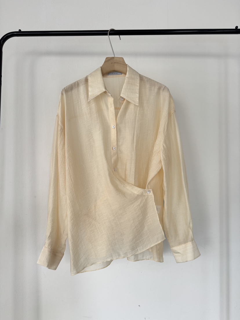 LIMLIMLIM韓國代購女裝新品熱賣時尚推薦職業26春夏襯衫蕾絲衫LIM LIM LIM襯衫/蕾絲衫圖色1