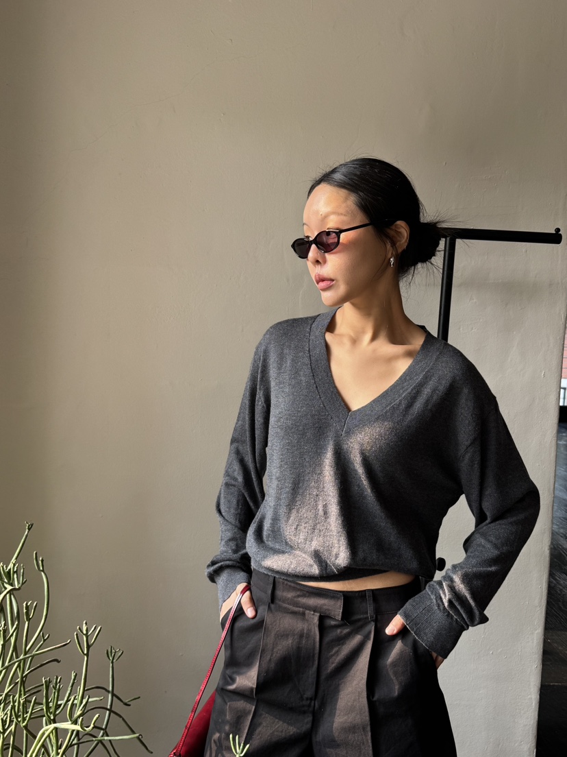 LIMLIMLIM韓國東大門直郵女士新款26春夏人氣熱賣時尚針織衫LIM LIM LIM針織衫