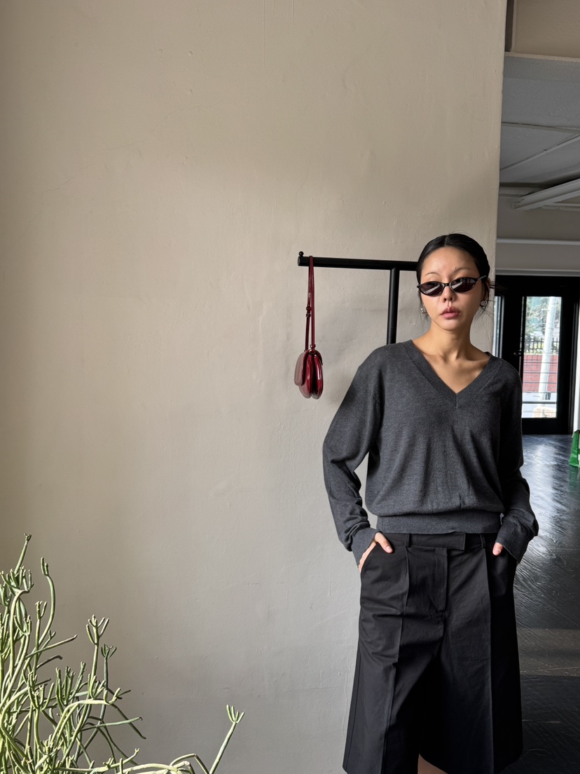 LIMLIMLIM韓國東大門直郵女士新款26春夏人氣熱賣時尚針織衫LIM LIM LIM針織衫