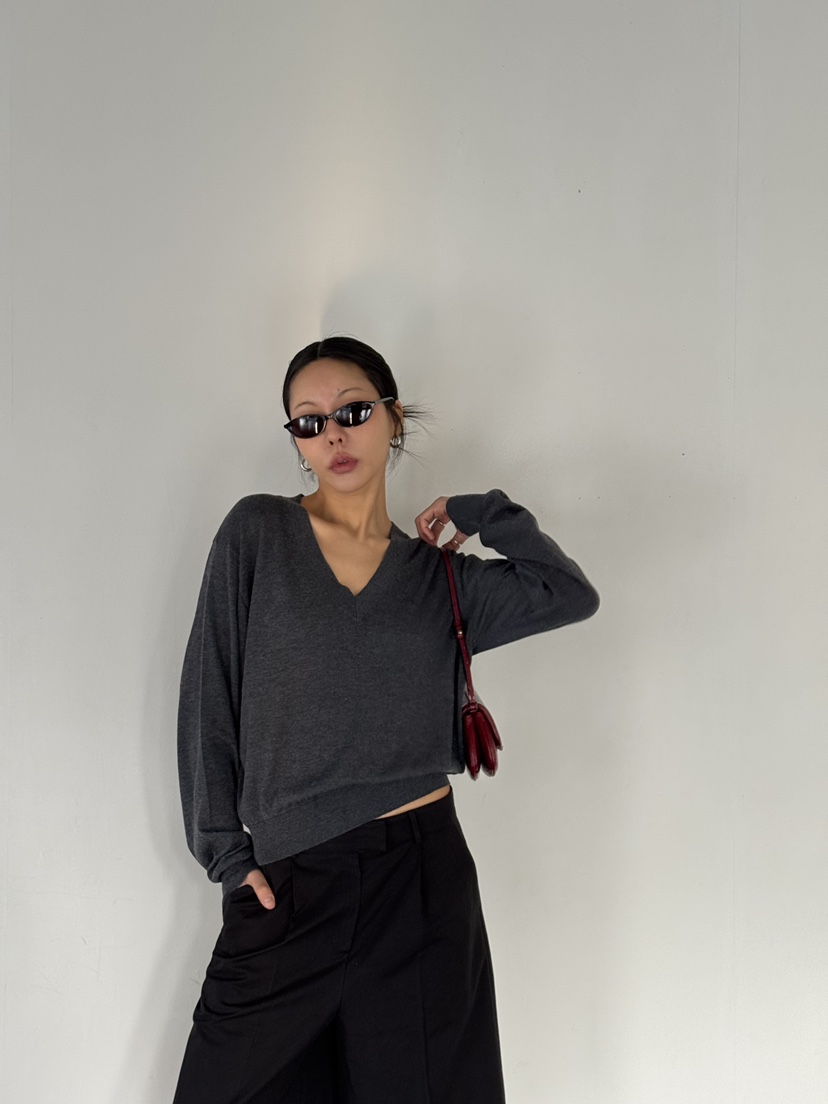 LIMLIMLIM韓國東大門直郵女士新款26春夏人氣熱賣時尚針織衫LIM LIM LIM針織衫