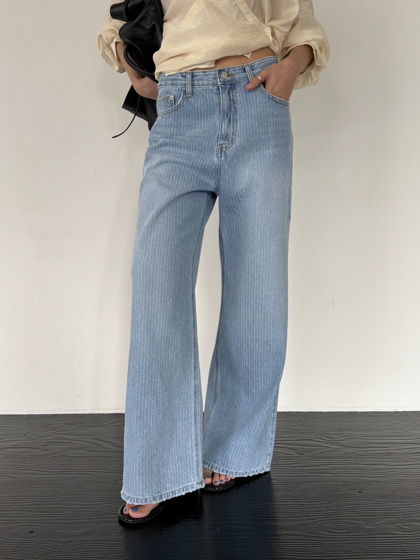 LIMLIMLIM韓國直郵實拍女裝新款休閑時尚職業熱賣牛仔褲口袋LIM LIM LIM牛仔褲圖色2淺色