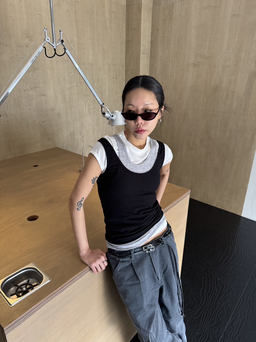 LIMLIMLIM韓國東大門直郵女裝新品推薦吊帶背心不含內搭假兩件LIM LIM LIM吊帶/背心圖色3