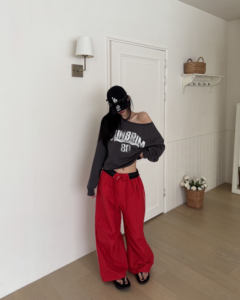 OKIE韓國東大門直郵女裝新款時尚休閑職業推薦26春夏長袖T恤OKIE長袖T恤