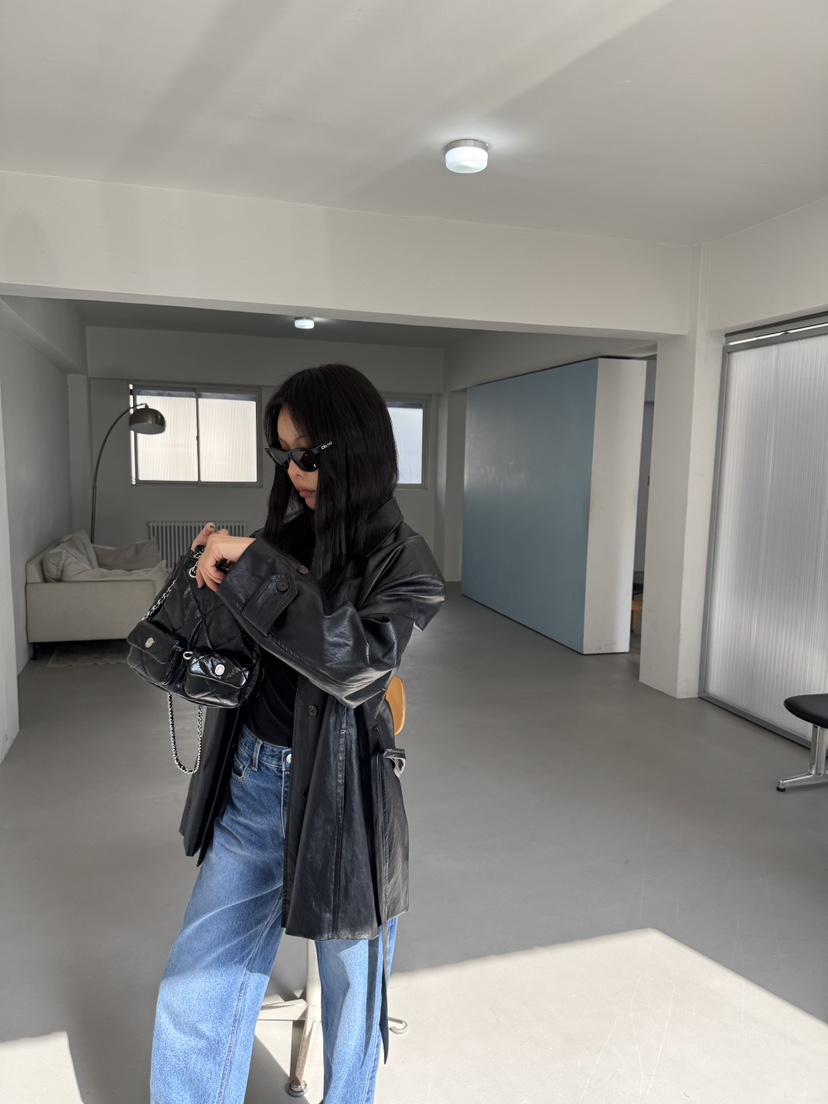 LIMLIMLIM韓國直郵實拍女士新品熱賣休閑時尚皮衣含腰帶皮革LIM LIM LIM皮衣