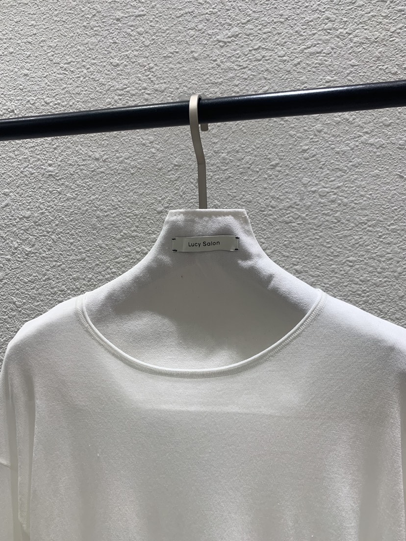 LUCY SALON韓國東大門直郵女裝新款推薦長袖T恤船領透視LUCY SALON長袖T恤