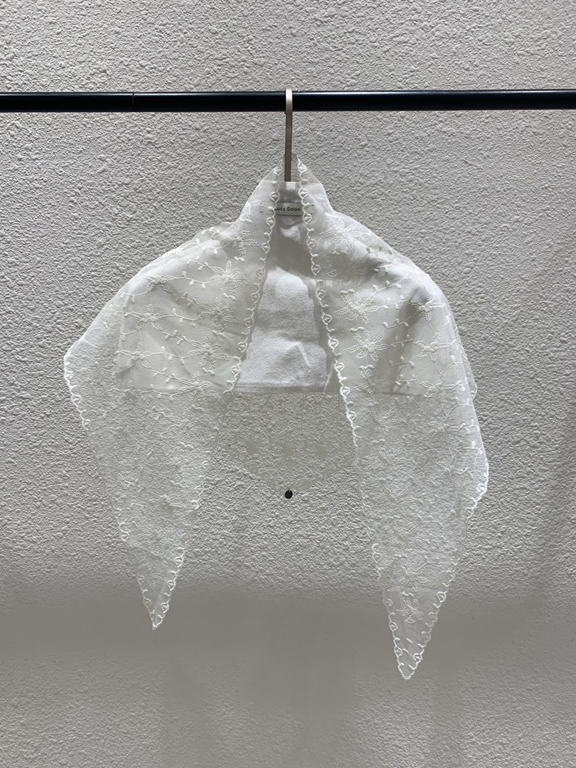 LUCY SALON韓國直郵女裝新品推薦休閑圍巾披肩花朵蕾絲圍巾LUCY SALON圍巾/披肩圖色1