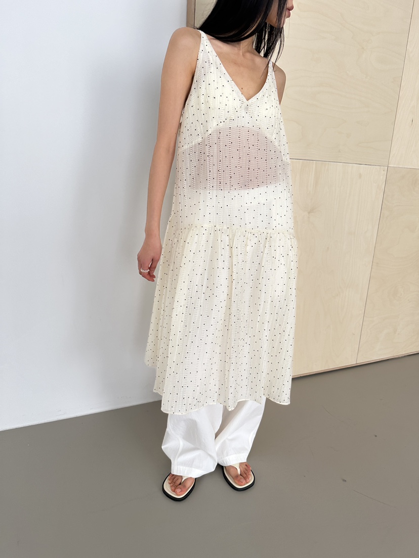 NDE韓國直郵實拍女裝新品熱賣職業推薦休閑26春夏時尚連衣裙BOHEME_NDE連衣裙