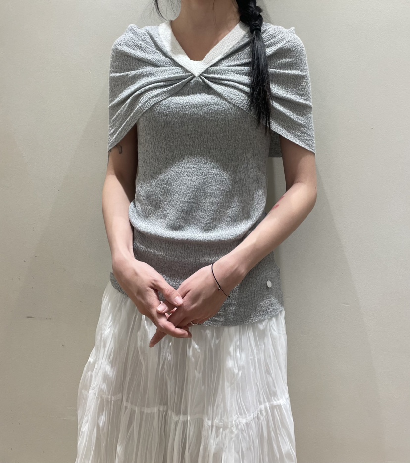 NEOUL韓國東大門代購女裝新款時尚推薦職業熱賣人氣吊帶背心NEOUL/ahin雙領標簽吊帶/背心