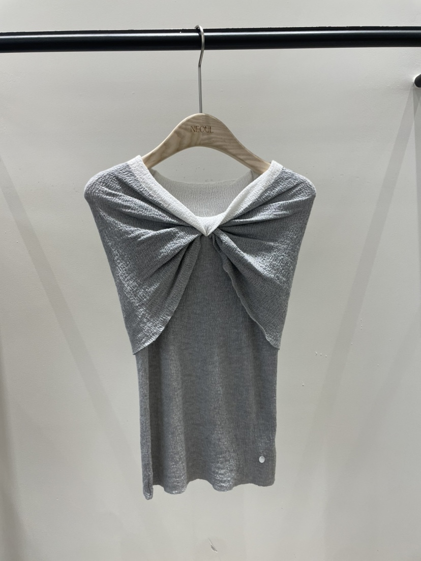 NEOUL韓國東大門代購女裝新款時尚推薦職業熱賣人氣吊帶背心NEOUL/ahin雙領標簽吊帶/背心圖色2