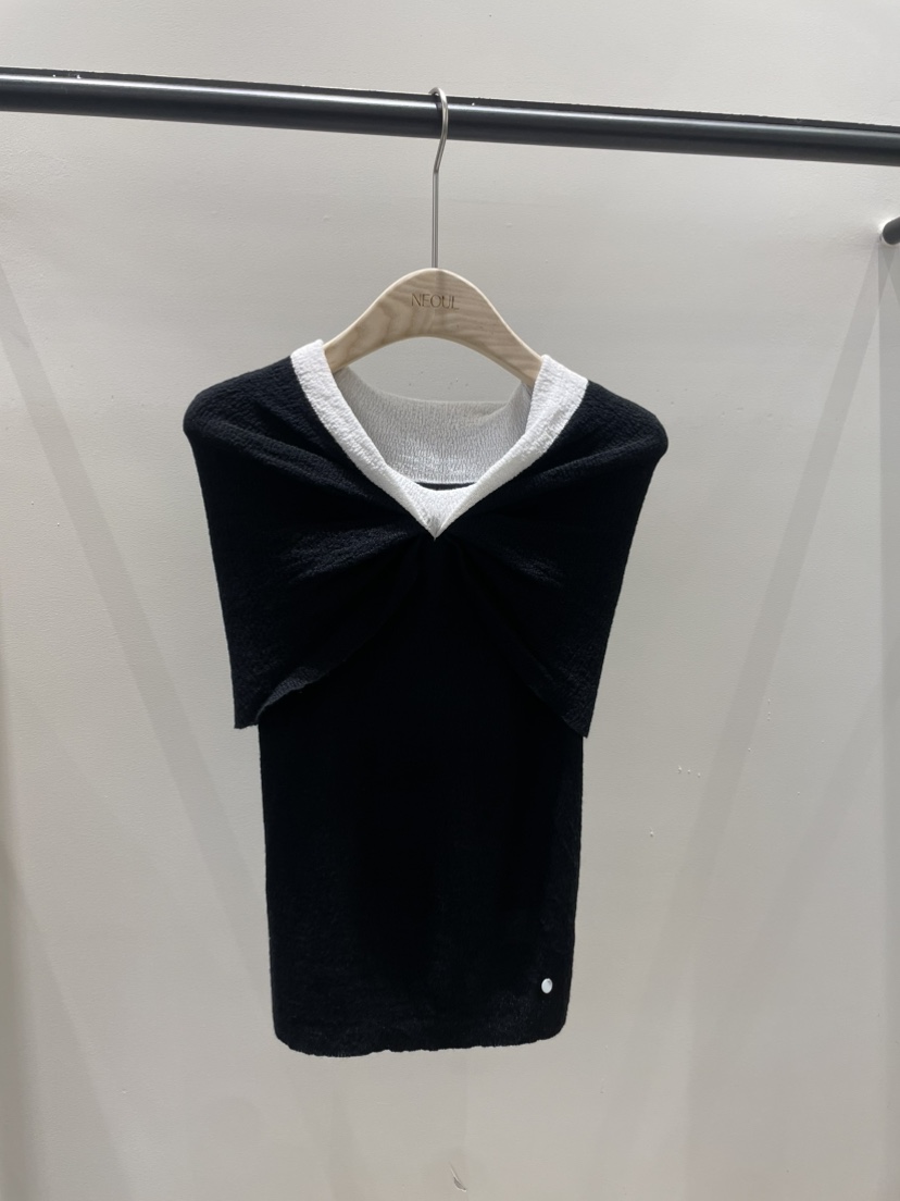 NEOUL韓國東大門代購女裝新款時尚推薦職業熱賣人氣吊帶背心NEOUL/ahin雙領標簽吊帶/背心圖色3