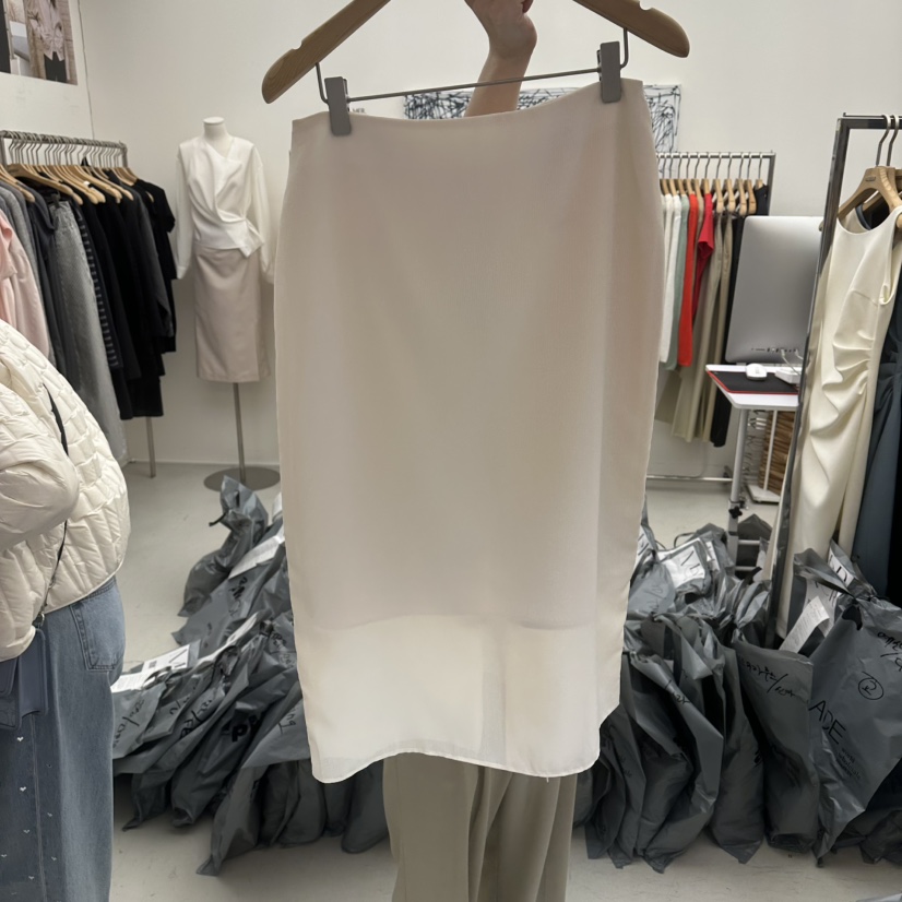 MER韓國代購女士新款26春夏職業休閑熱賣推薦人氣時尚長裙MER/ANGELO BIANCO長裙圖色1