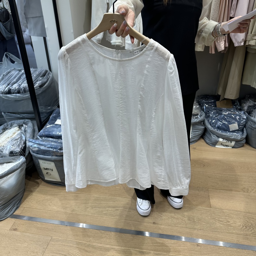 aube nunt韓國直郵女士新款時尚熱賣職業推薦襯衫蕾絲衫aube nunt襯衫/蕾絲衫圖色1