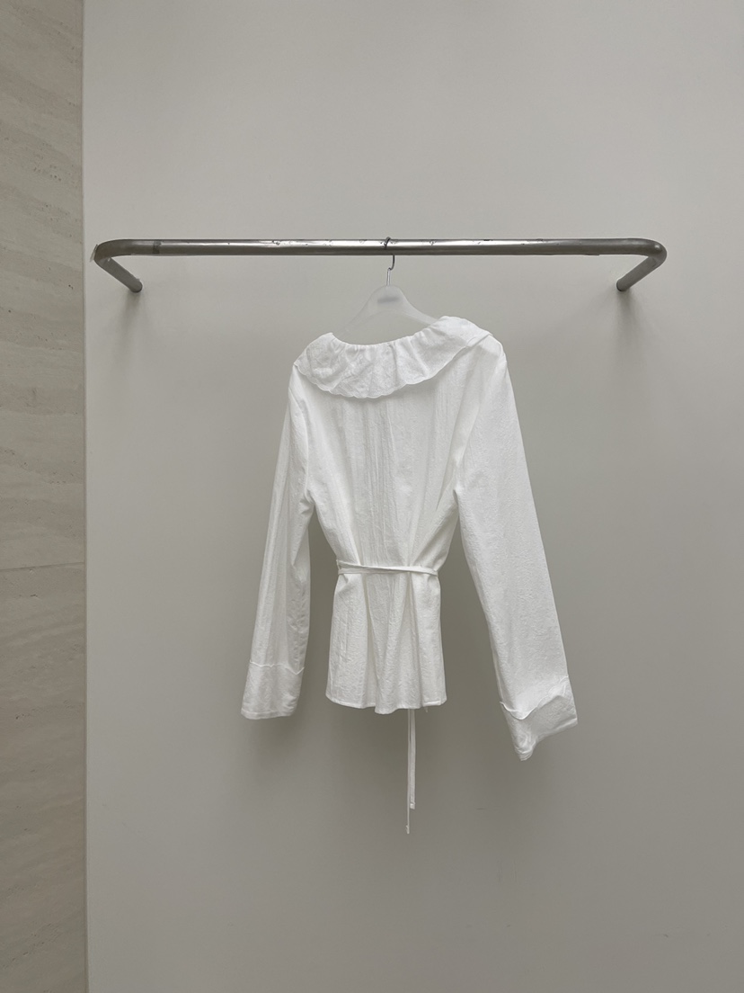 ATMOSPHERE韓國東大門直郵女士新款職業26春夏襯衫蕾絲衫ATMOSPHERE/BLING襯衫/蕾絲衫