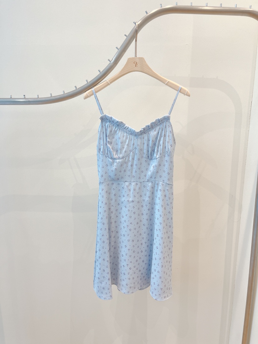 OVE韓國代購女裝新款人氣職業熱賣26春夏時尚休閑推薦連衣裙OVE連衣裙圖色3