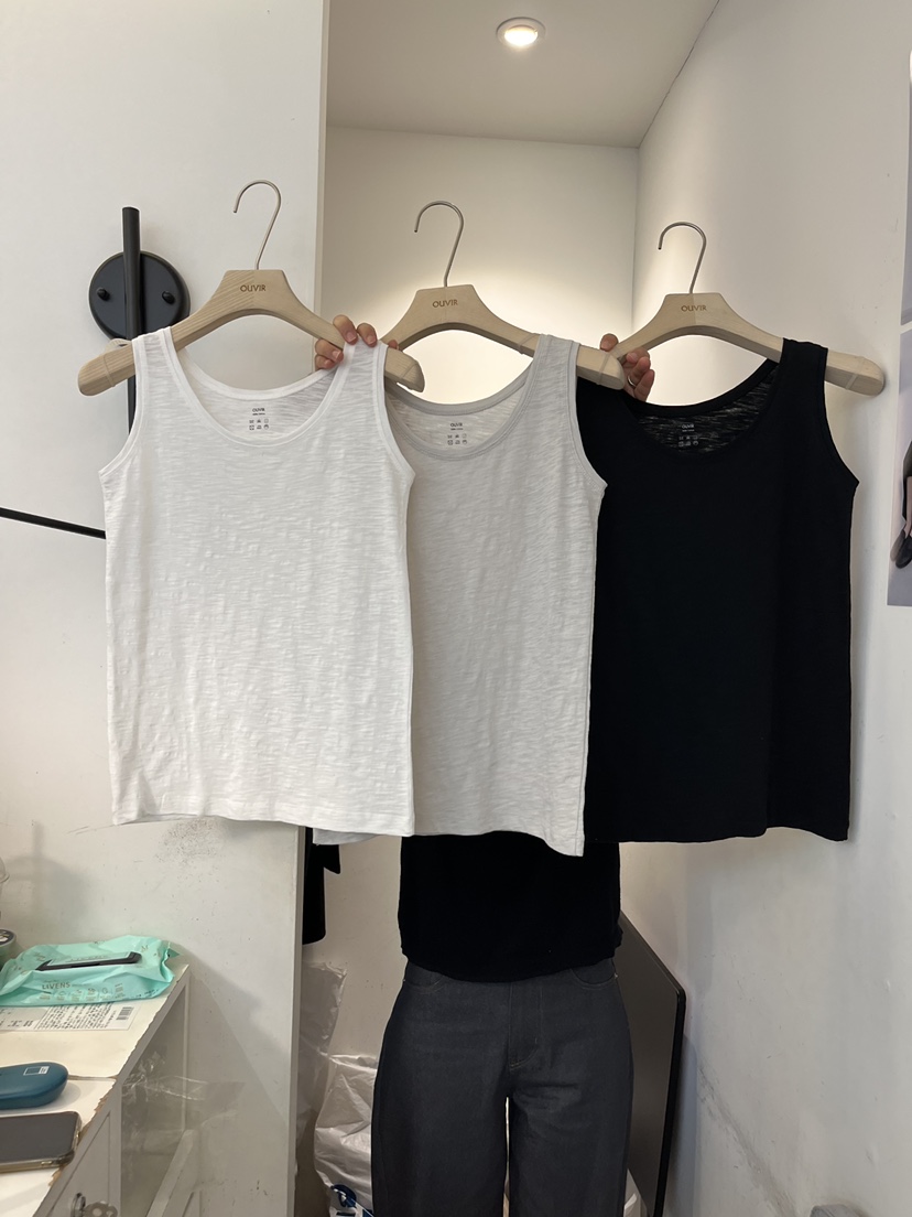 OUVIR韓國東大門直郵女士新品人氣職業時尚熱賣26春夏吊帶背心O.V.R/OUVIR吊帶/背心