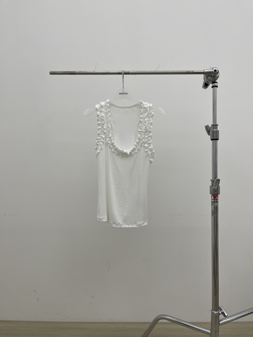 ATMOSPHERE韓國東大門代購女裝新品熱賣吊帶背心荷葉邊羅紋ATMOSPHERE/BLING吊帶/背心圖色1