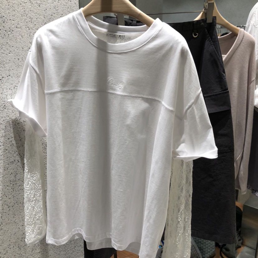 COMELY韓國直郵實拍女裝新品職業熱賣休閑時尚26春夏T恤刺繡COMELYT恤圖色1