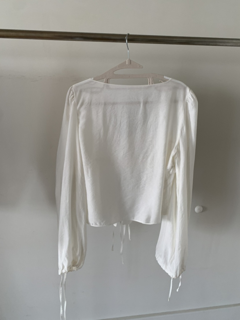 BETONE韓國東大門直郵女士新品人氣時尚推薦襯衫蕾絲衫透明BETONE襯衫/蕾絲衫