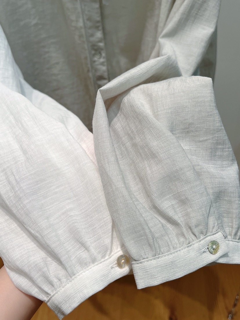 GLAD SOME韓國直郵實拍女士新款人氣襯衫蕾絲衫亞麻連帽GLAD SOME襯衫/蕾絲衫