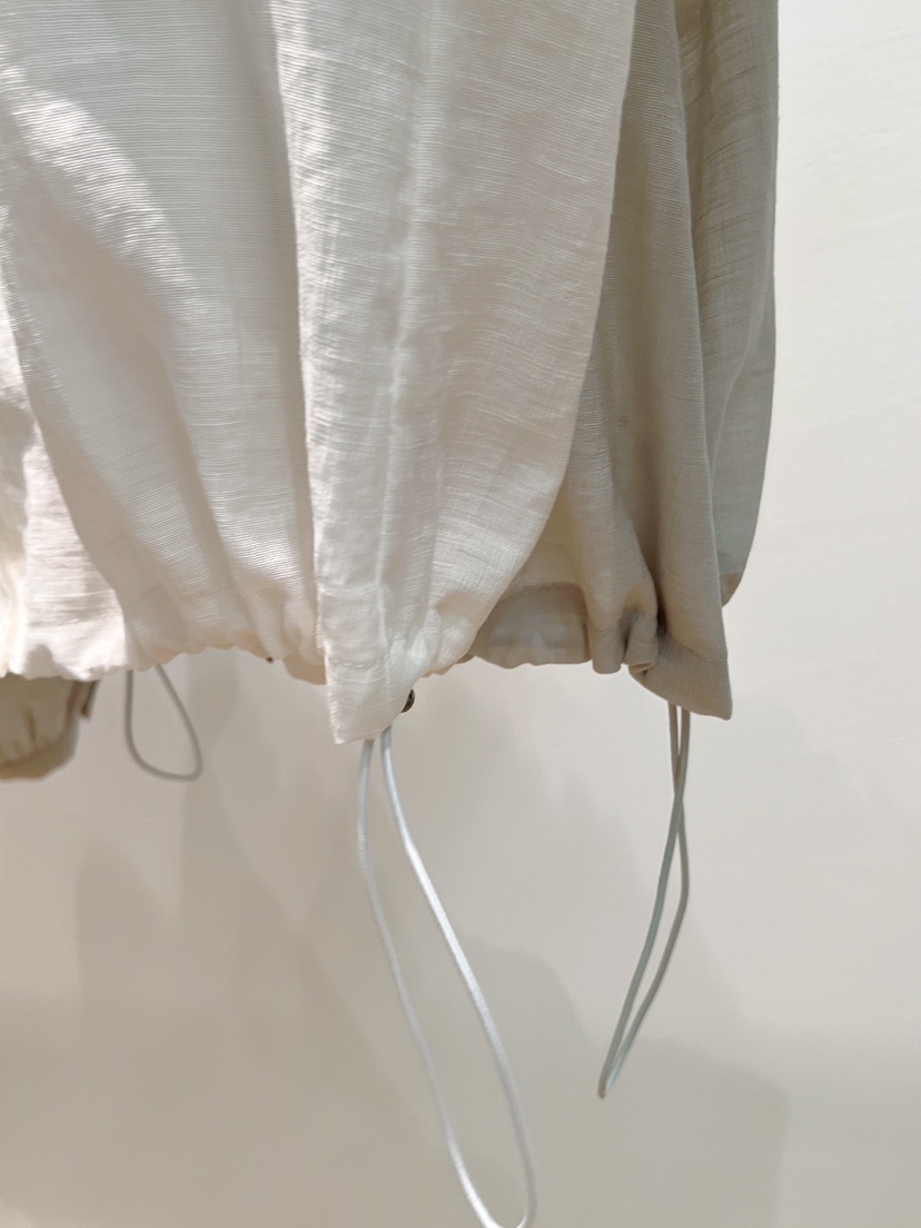 GLAD SOME韓國直郵實拍女士新款人氣襯衫蕾絲衫亞麻連帽GLAD SOME襯衫/蕾絲衫