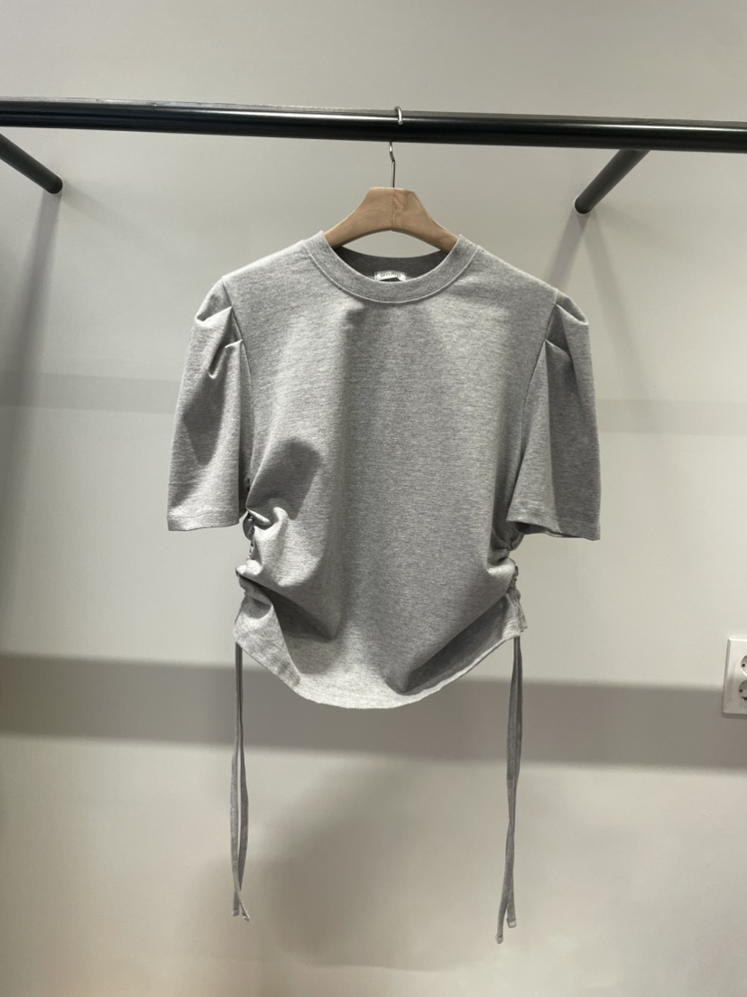 ORMORE韓國東大門直郵女裝新款時尚人氣推薦熱賣休閑職業T恤ORMORET恤圖色3