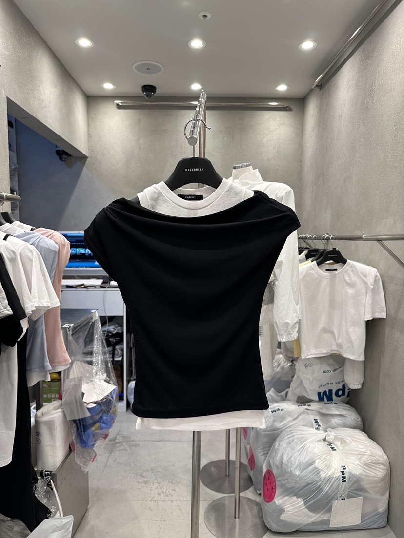 CELEBRITY-A韓國東大門直郵女裝新款時尚推薦人氣熱賣T恤CELEBRITY-AT恤圖色3