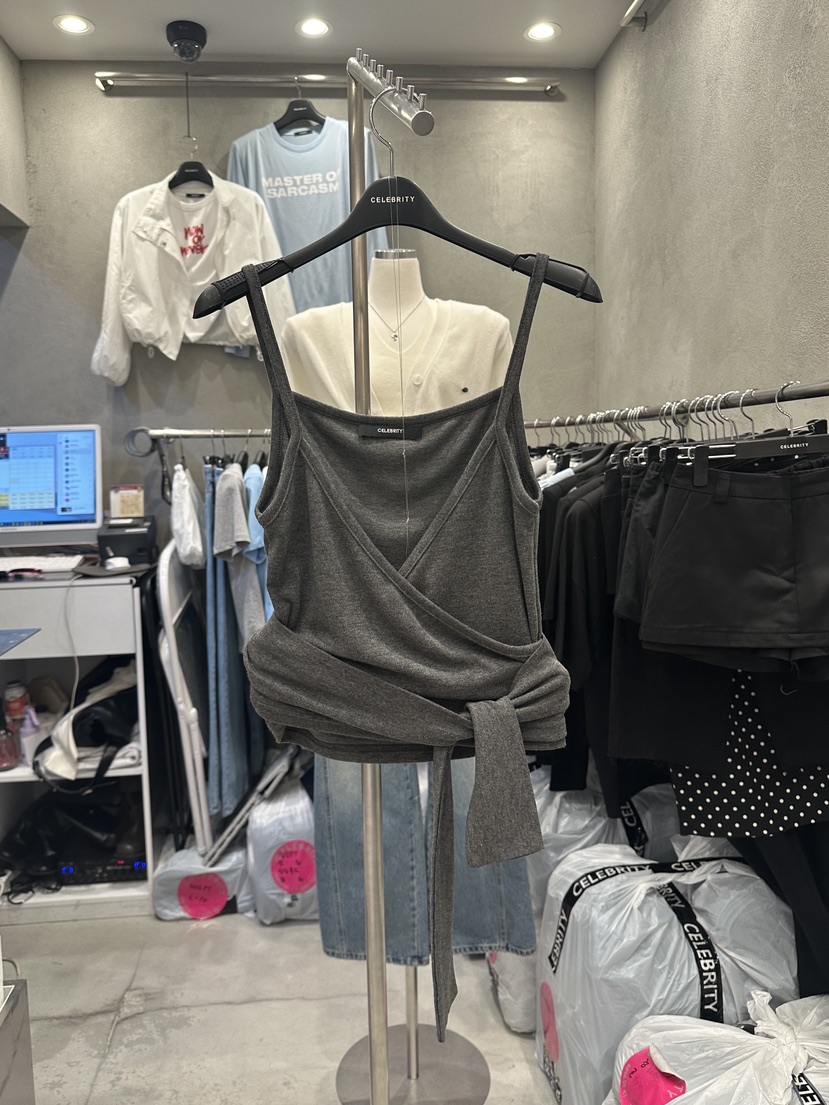 CELEBRITY-A韓國直郵女裝新品時尚熱賣推薦休閑吊帶背心CELEBRITY-A吊帶/背心圖色3