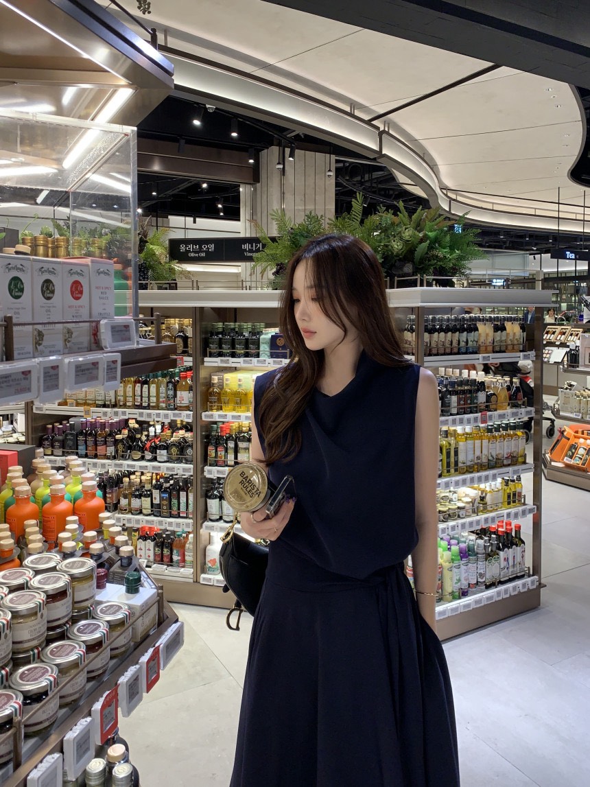 THE LOW韓國東大門直郵女士新款26春夏休閑熱賣人氣連衣裙THE LOW連衣裙