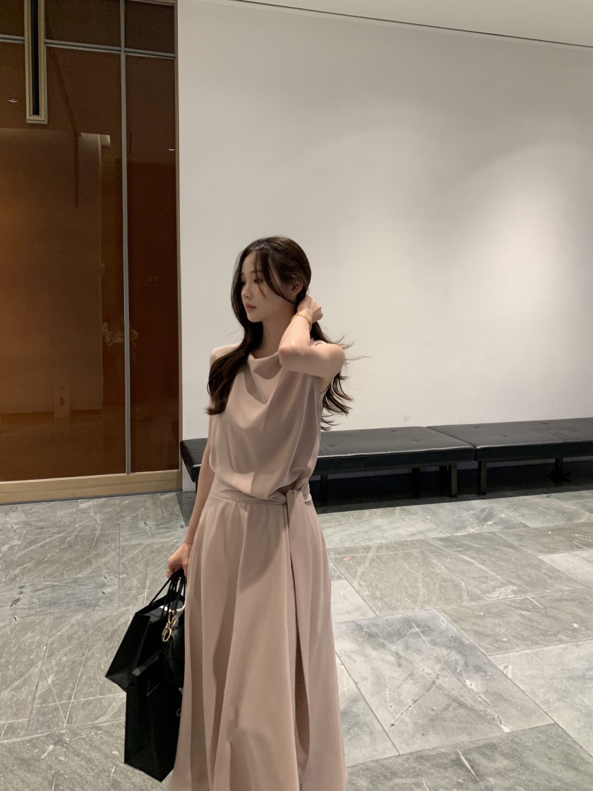 THE LOW韓國東大門直郵女士新款26春夏休閑熱賣人氣連衣裙THE LOW連衣裙