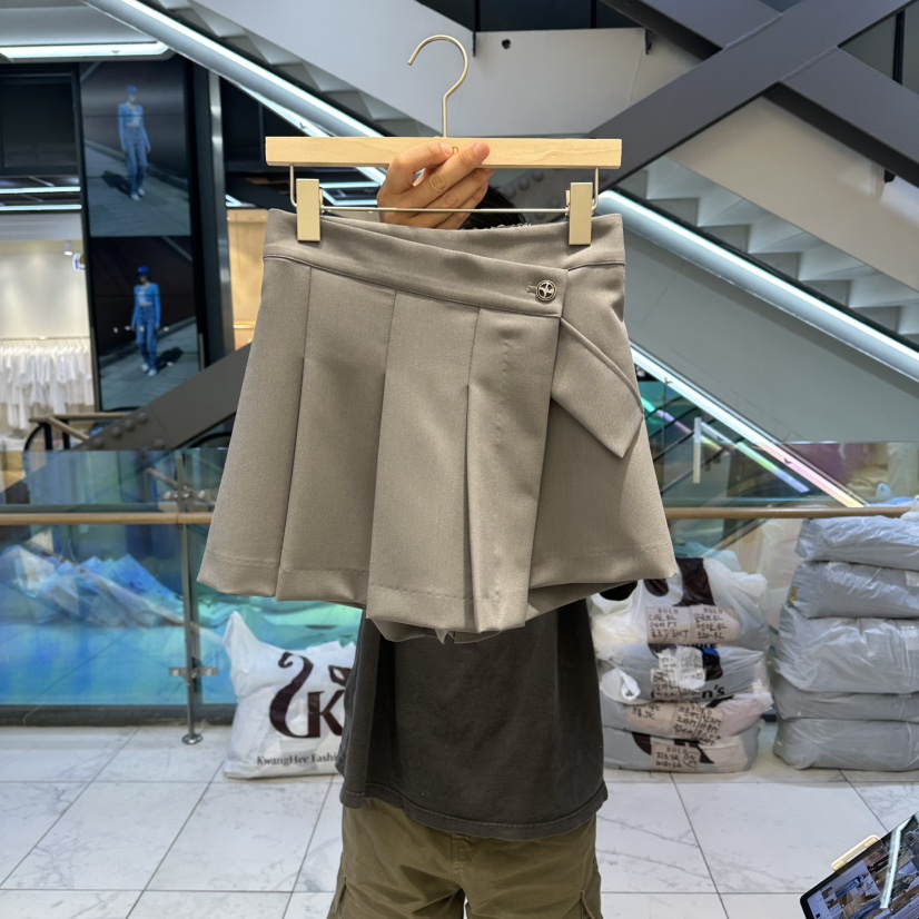 BOLD韓國代購女裝新款26春夏時尚推薦人氣熱賣職業休閑短褲BOLD短褲圖色2