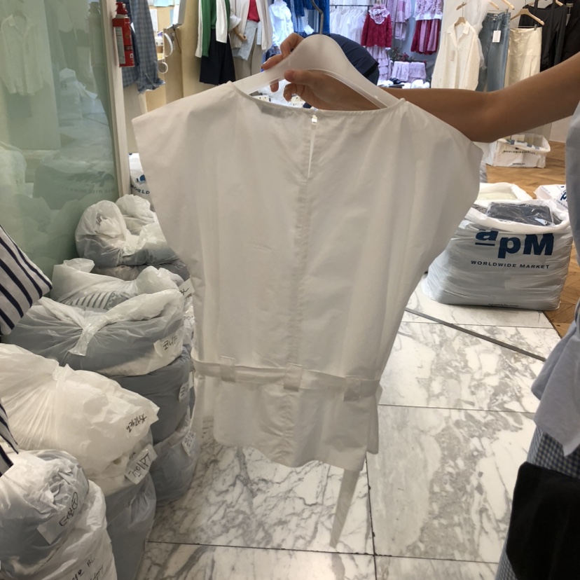 ALMOND韓國直郵實拍女裝新品職業時尚推薦襯衫蕾絲衫腰帶ALMOND襯衫/蕾絲衫