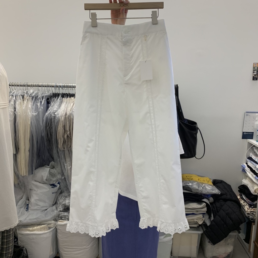 TAN&amp;COMO韓國東大門代購女士新款推薦職業休閑褲蕾絲花tan-COMO休閑褲圖色1