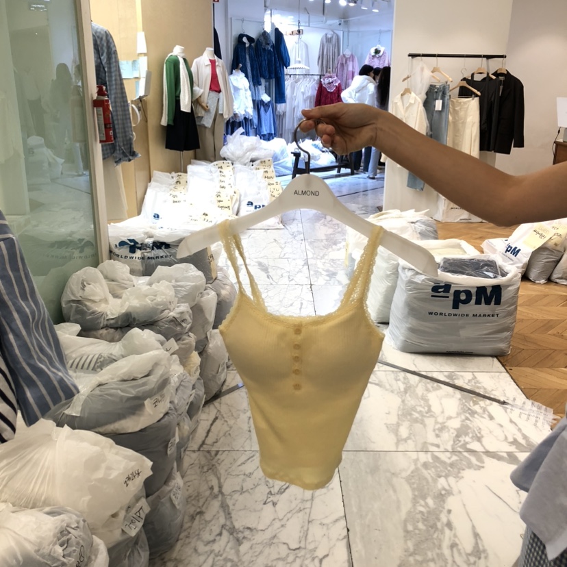 ALMOND韓國直郵實拍女士新品職業26春夏吊帶背心蕾絲紐扣ALMOND吊帶/背心圖色4