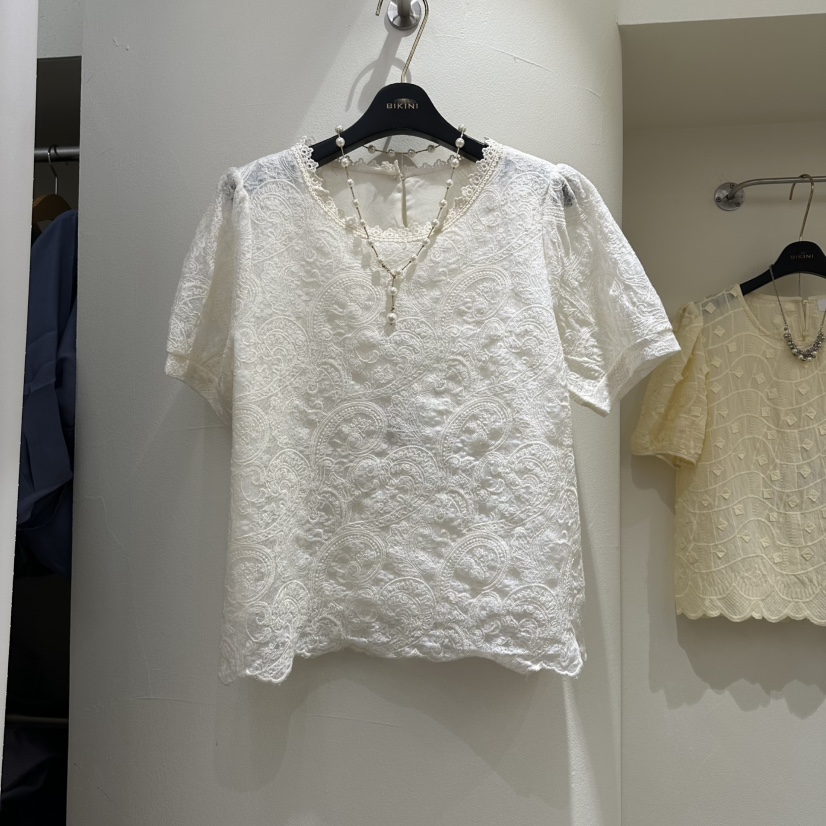BIKINI東大門代購女士新品休閑26春夏襯衫蕾絲衫不含項鏈BIKINI襯衫/蕾絲衫圖色1