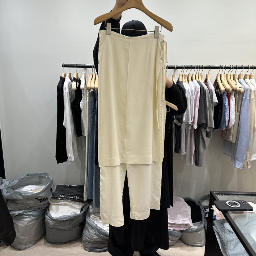 NOTTINGHAM/AVECNOUS/MODEST韓國直郵女士新品推薦套裝兩件套天絲NOTTINGHAM/AVECNOUS/MODEST套裝圖色1