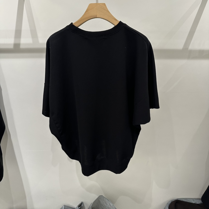 LAMINEDOR東大門實拍女裝新款真品時尚推薦26春夏人氣T恤LA MINE DORT恤