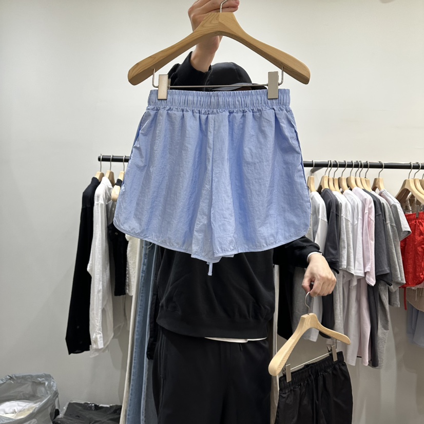 NOTTINGHAM/AVECNOUS/MODEST東大門直郵女士新款職業短褲NOTTINGHAM/AVECNOUS/MODEST短褲