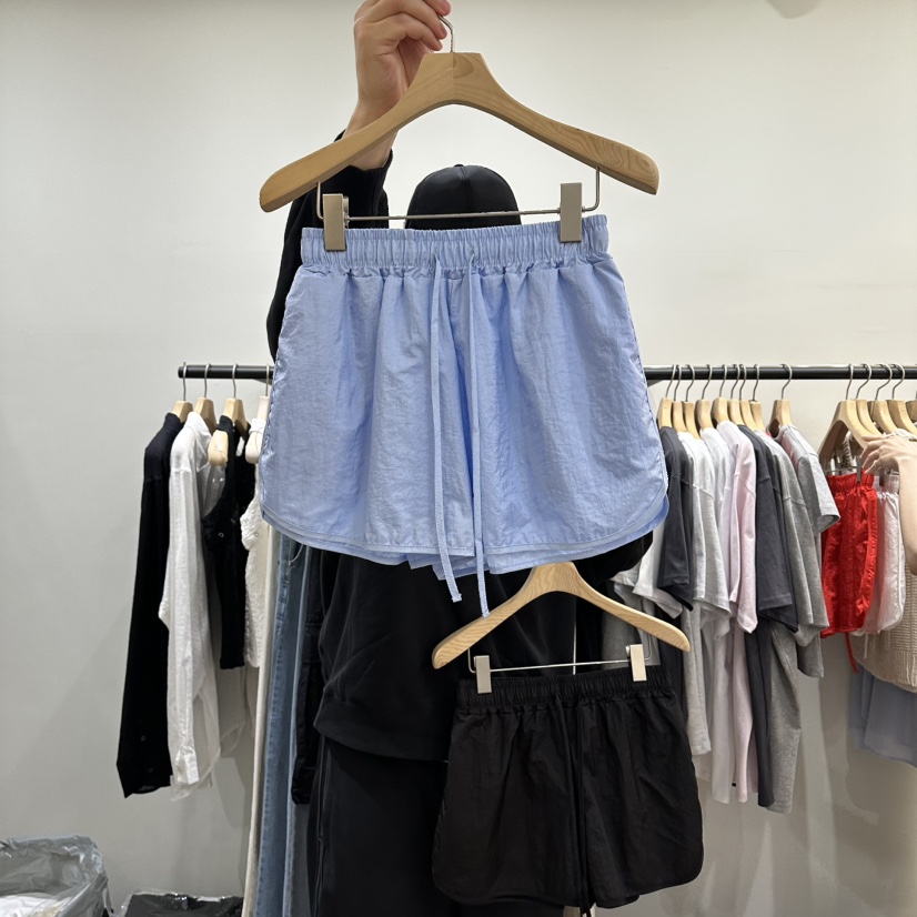 NOTTINGHAM/AVECNOUS/MODEST東大門直郵女士新款職業短褲NOTTINGHAM/AVECNOUS/MODEST短褲圖色3