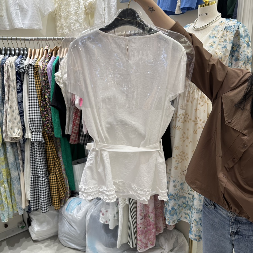 BIKINI東大門直郵女士新款熱賣26春夏襯衫蕾絲衫不含項鏈腰帶BIKINI襯衫/蕾絲衫