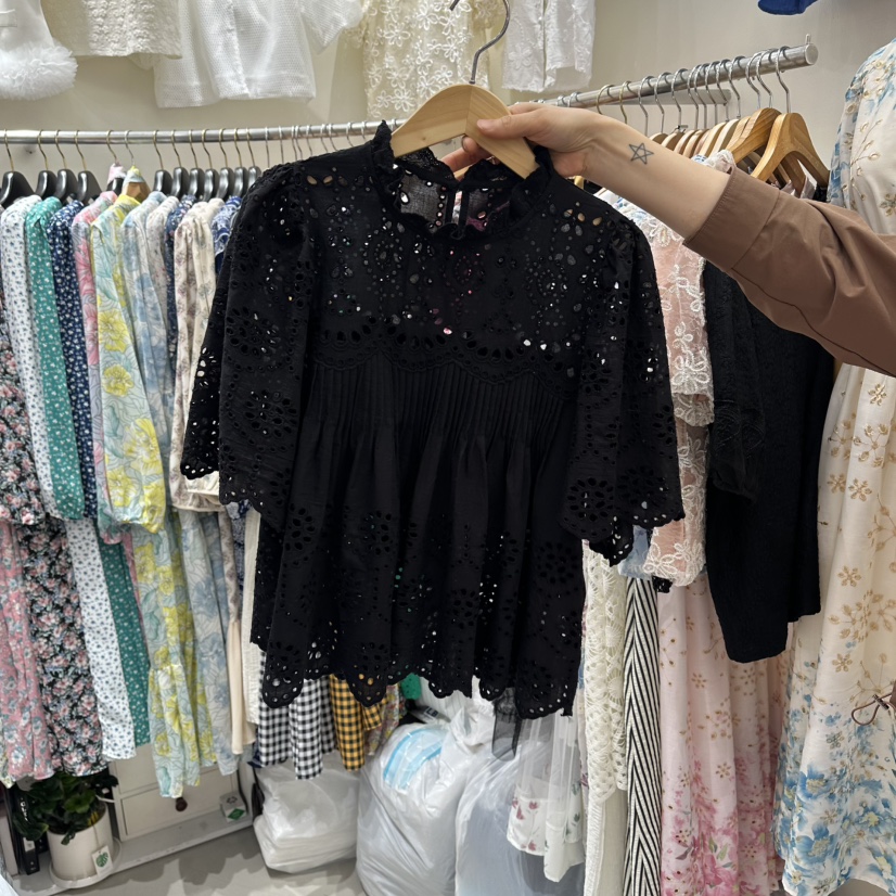 BIKINI韓國直郵女士新品真品人氣26春夏職業襯衫蕾絲衫蕾絲BIKINI襯衫/蕾絲衫圖色3