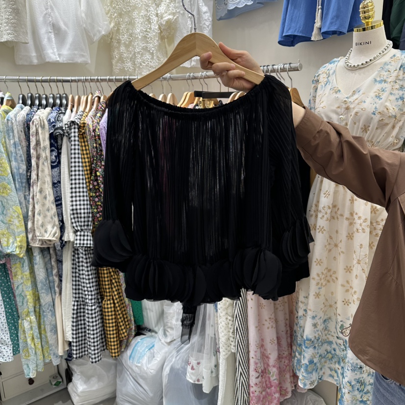 BIKINI韓國代購女裝新款時尚推薦真品人氣熱賣襯衫蕾絲衫BIKINI襯衫/蕾絲衫圖色2