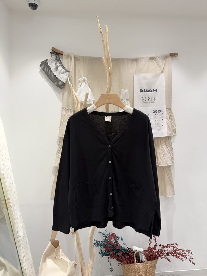 BLOOM韓國代購女士新品人氣熱賣休閑真品長袖T恤雙口袋開衫BLOOM-S長袖T恤圖色2