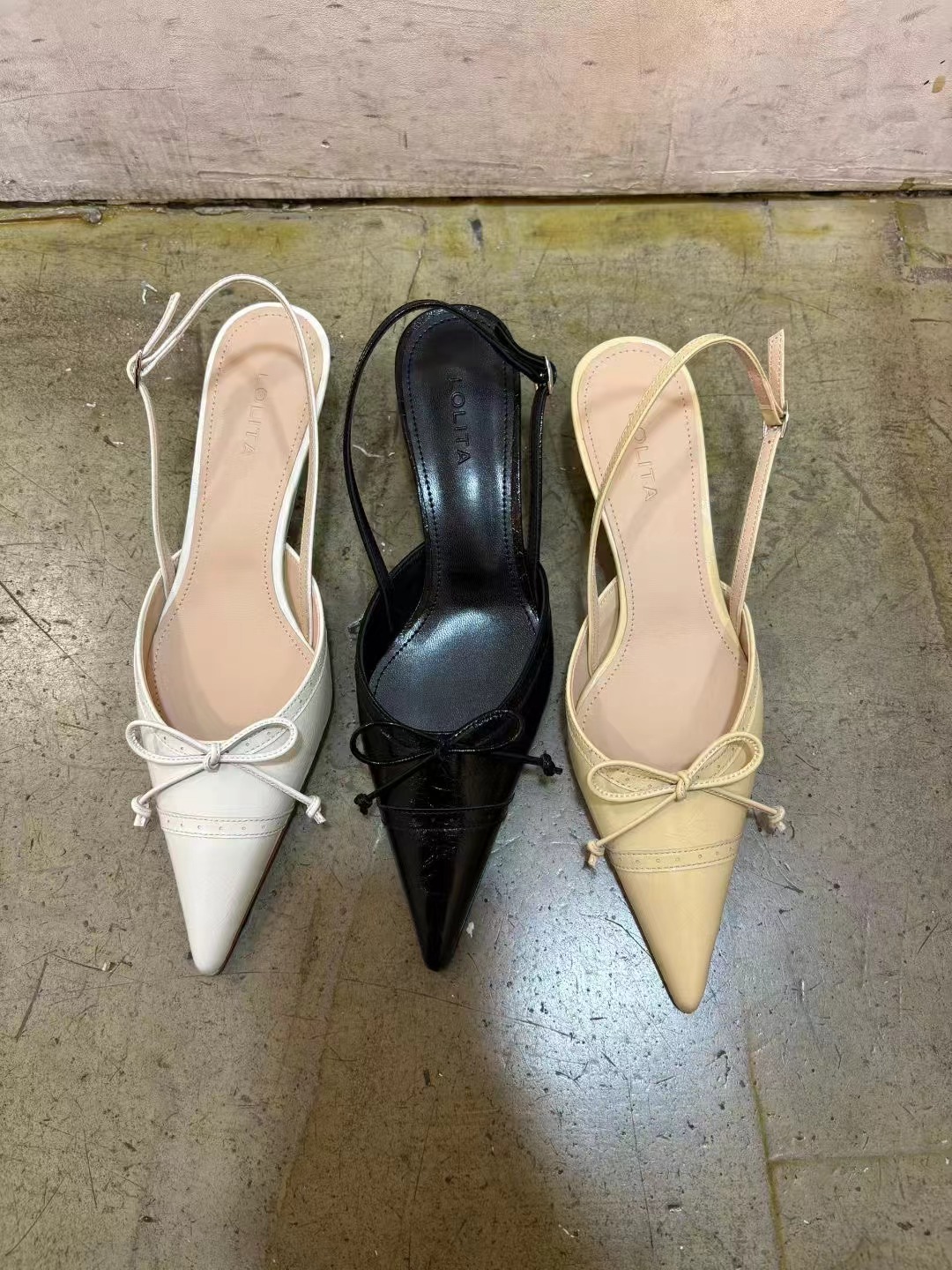 LOLITA東大門實拍女裝新款職業時尚推薦真品26春夏涼鞋拖鞋LOLITA涼鞋/拖鞋圖色1左一色