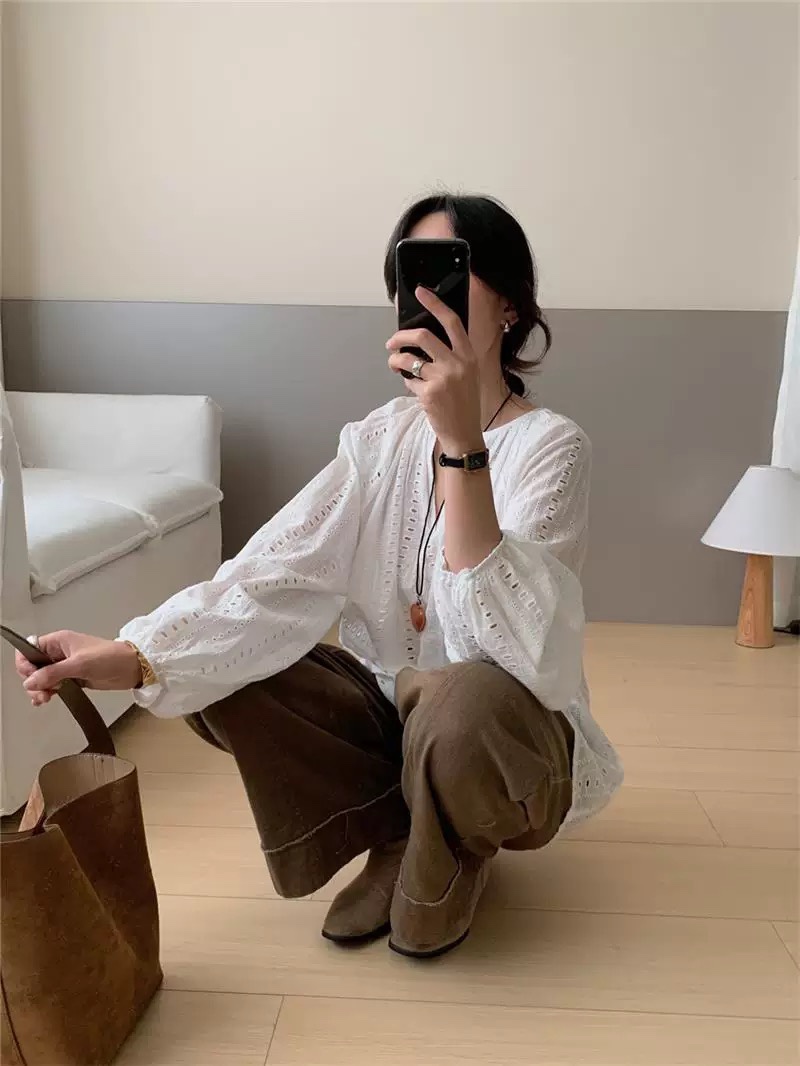 VIVANI東大門代購女裝新款真品熱賣時尚襯衫蕾絲衫不含項鏈VIVANI襯衫/蕾絲衫