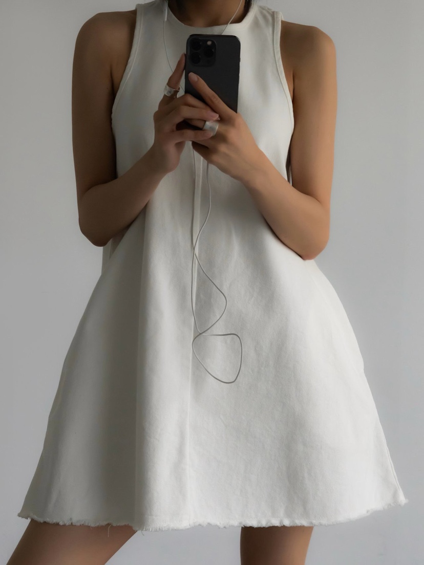 INSSENSE-A東大門實拍女裝新品推薦人氣26春夏連衣裙流蘇INSSENSE-A連衣裙