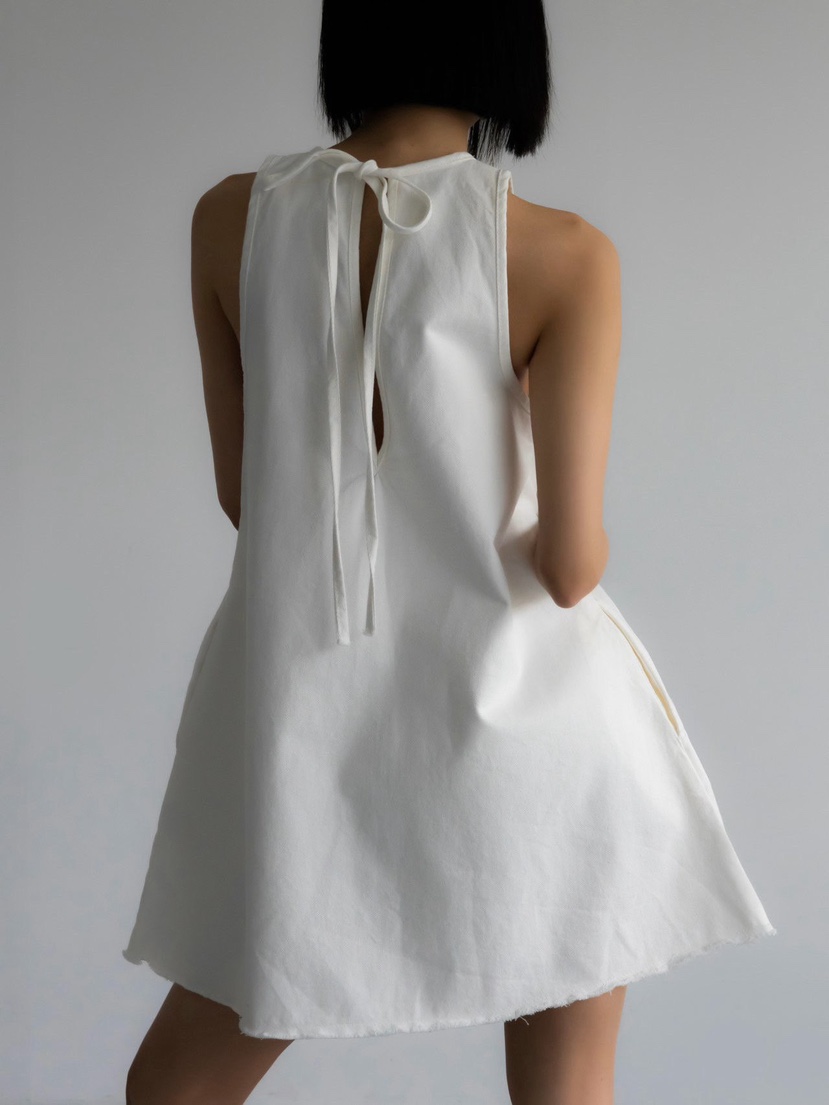 INSSENSE-A東大門實拍女裝新品推薦人氣26春夏連衣裙流蘇INSSENSE-A連衣裙