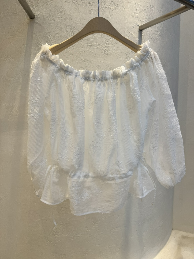 RIAH東大門代購女士新款真品熱賣26春夏推薦職業襯衫蕾絲衫RIAH襯衫/蕾絲衫