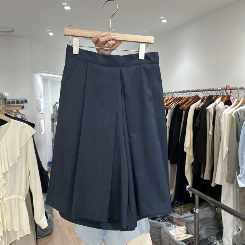 LEWIN韓國東大門直郵女士新款時尚推薦26春夏熱賣短褲褶裥LEWIN短褲圖色2