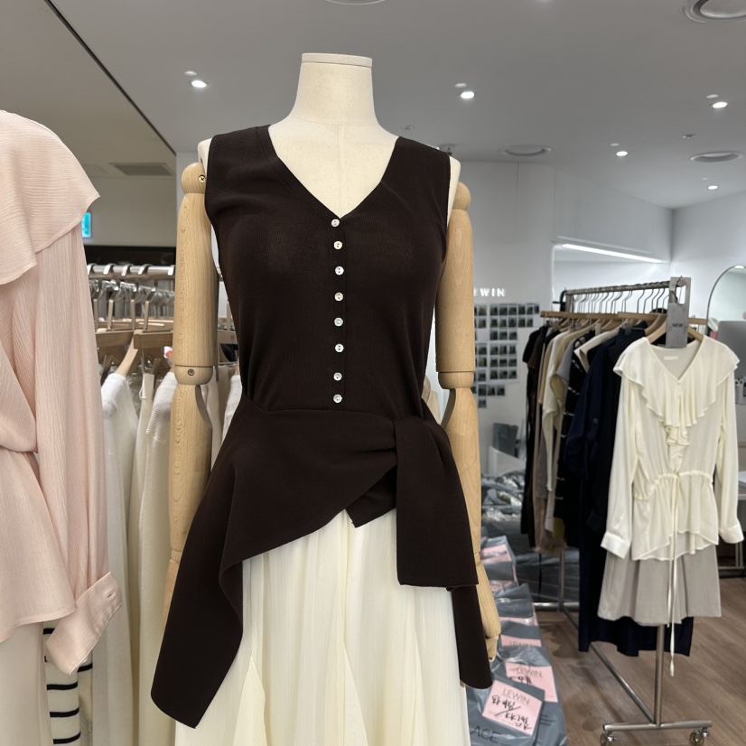 LEWIN韓國直郵女裝新款職業推薦熱賣人氣26春夏套裝兩件套披肩LEWIN套裝圖色2棕色